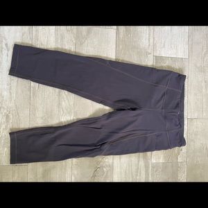 Size 12 girls athleta used leggings